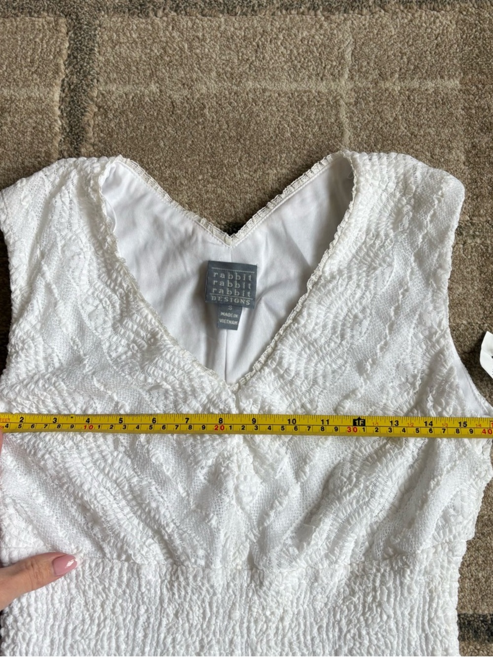 Rabbit Rabbit Rabbit White V-Neck Lace Sleeveless Dress elastic waist NWT - Picture 4 of 8